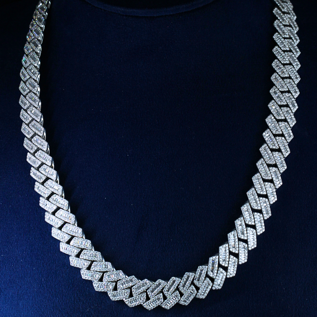 Personalized Cuban link chain made with 925 silver and moissanite diamonds, featuring custom nameplate and iced-out details, designed for bold hip hop jewelry style.