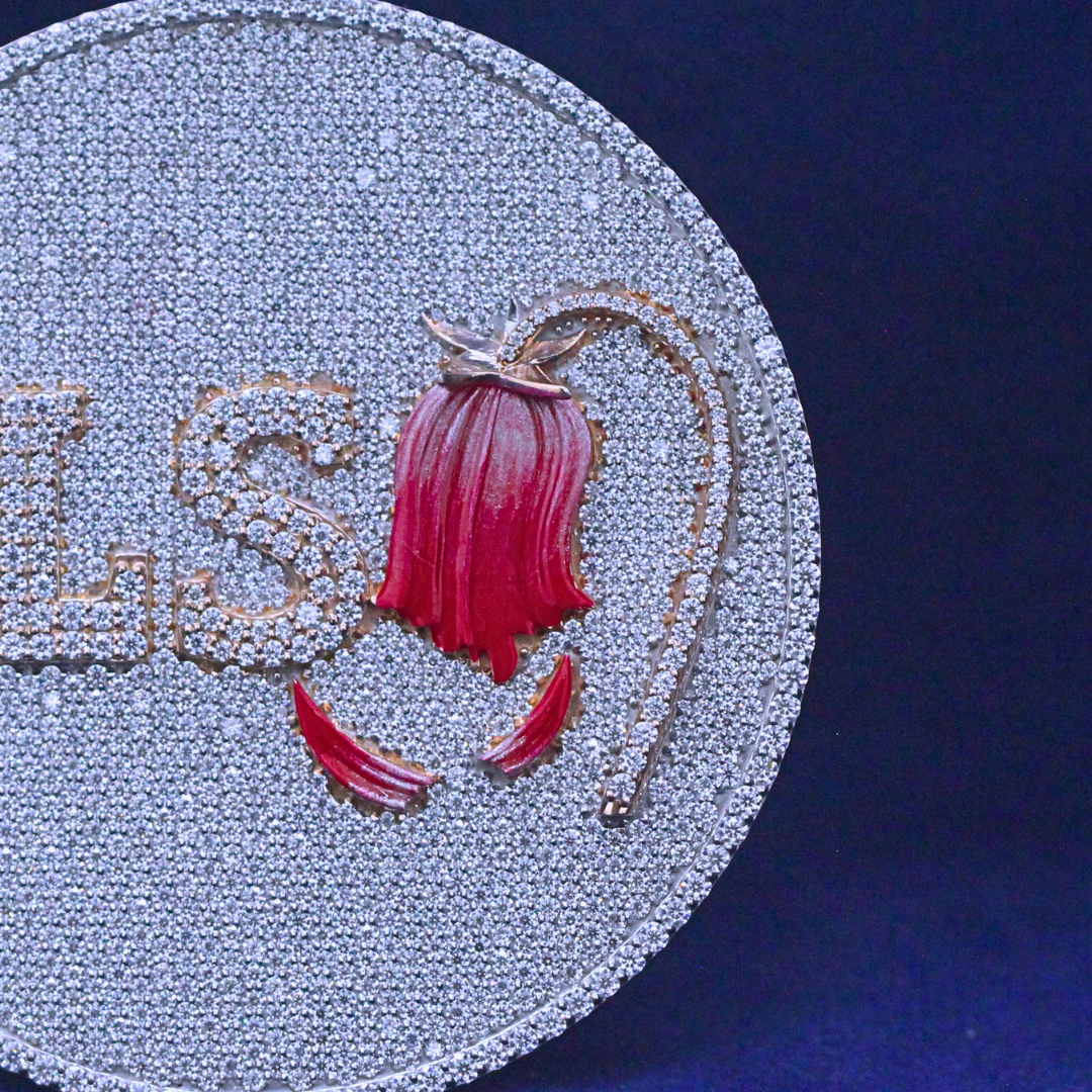 Close-up zoomed view of Iced Blossom Medallion Pendant in 925 silver, showcasing dazzling Moissanite diamonds in an iced-out hip-hop jewelry style.