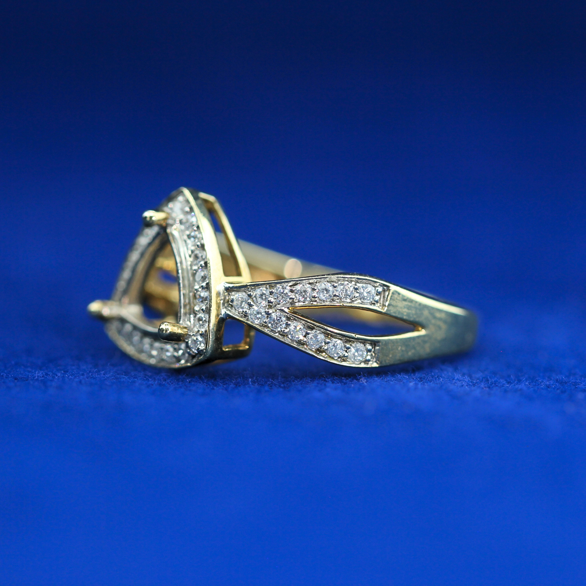 Left side view of Diamond Semi Mount Ring – Fine jewelry