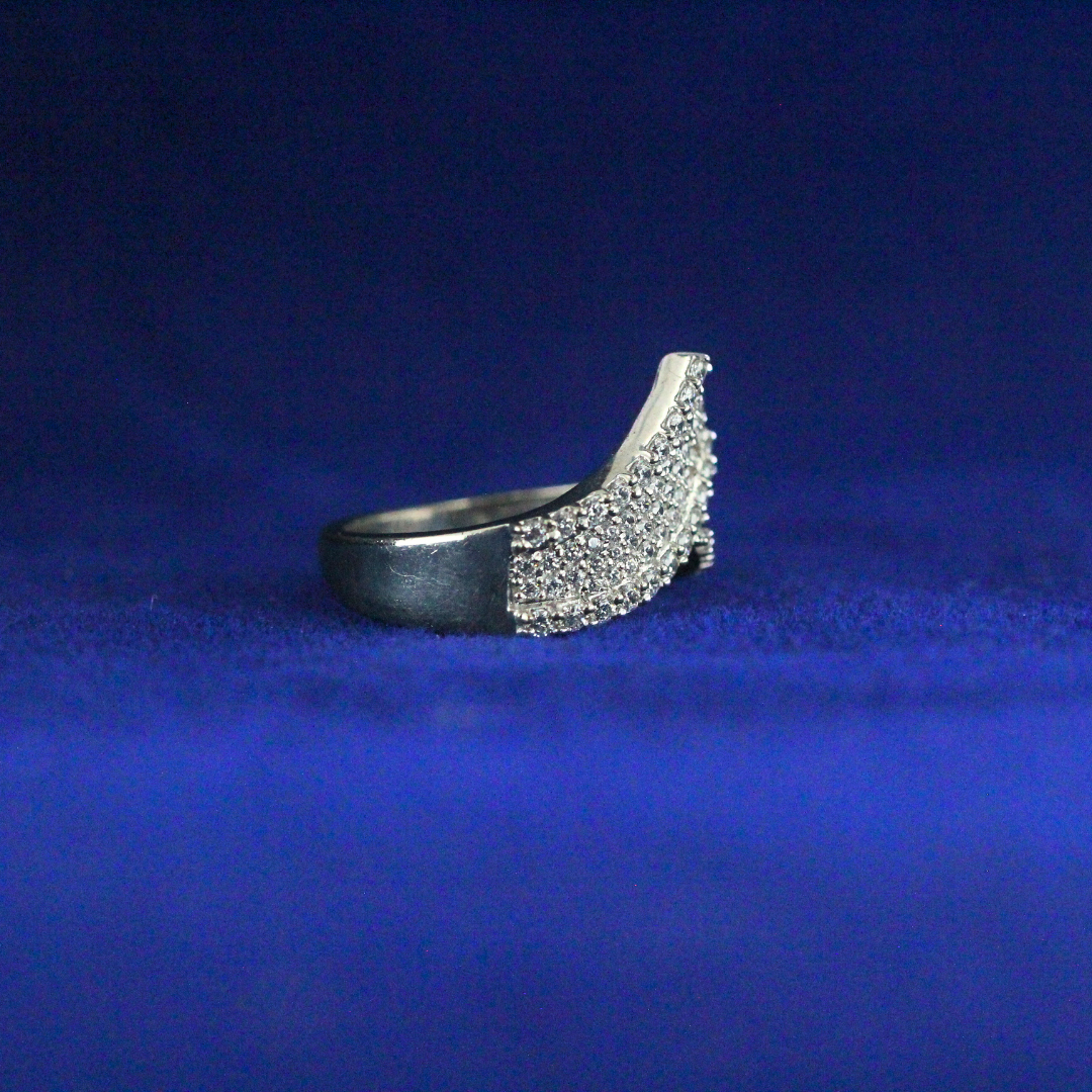 Right side view of Glacier Crest Ring in 925 silver with Moissanite diamonds – Fine jewelry