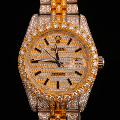 Gold Tone Iced Out Diamond Watch – Date Display Luxury Statement Timepiece