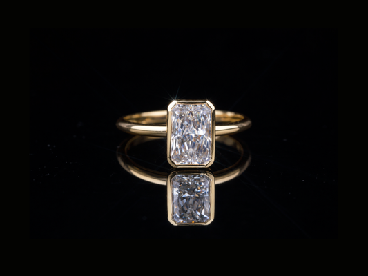 Emerald Cut Solitaire Diamond Ring | 18KT, 14KT, 10KT Gold & Silver Available