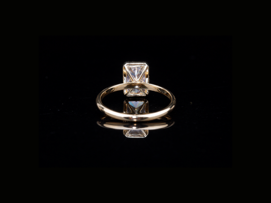 Emerald Cut Solitaire Diamond Ring | 18KT, 14KT, 10KT Gold & Silver Available