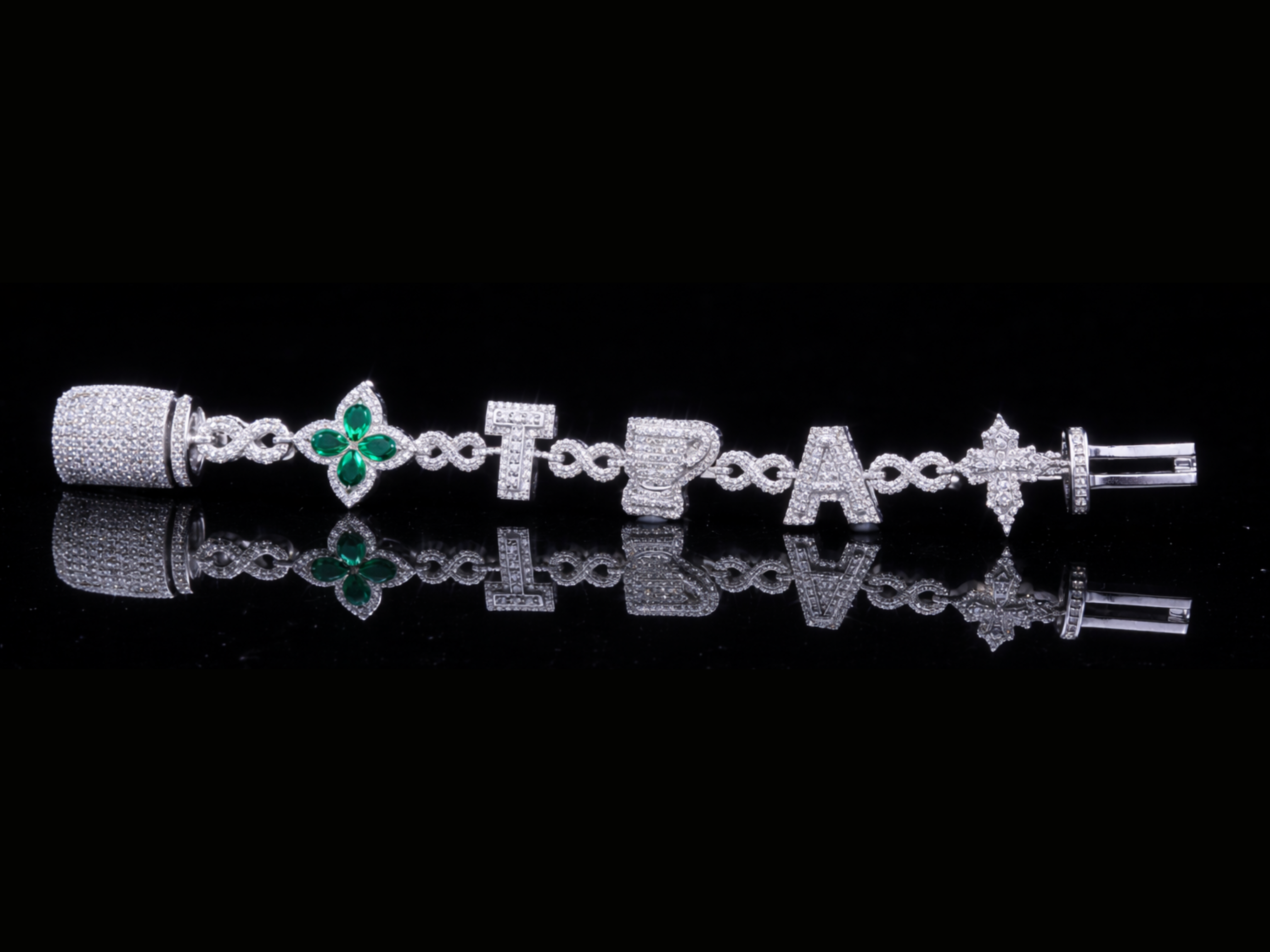 Emerald & Diamond Bracelet | Luxury Green Stone Diamond Bracelet in Gold & Silver