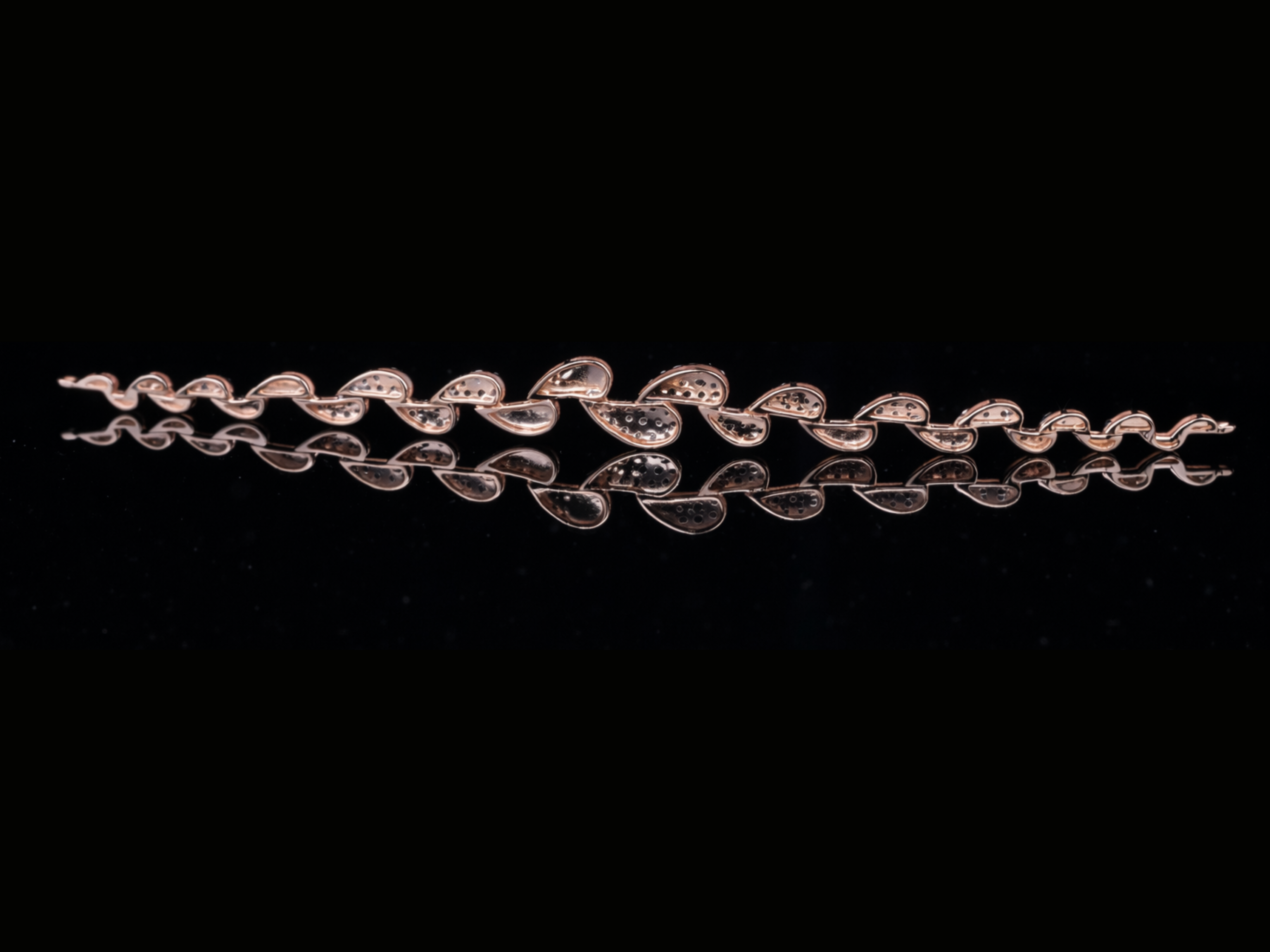 Iced-Out Animal Diamond Bracelet | Luxury Hip Hop Bracelet in Gold & Silver
