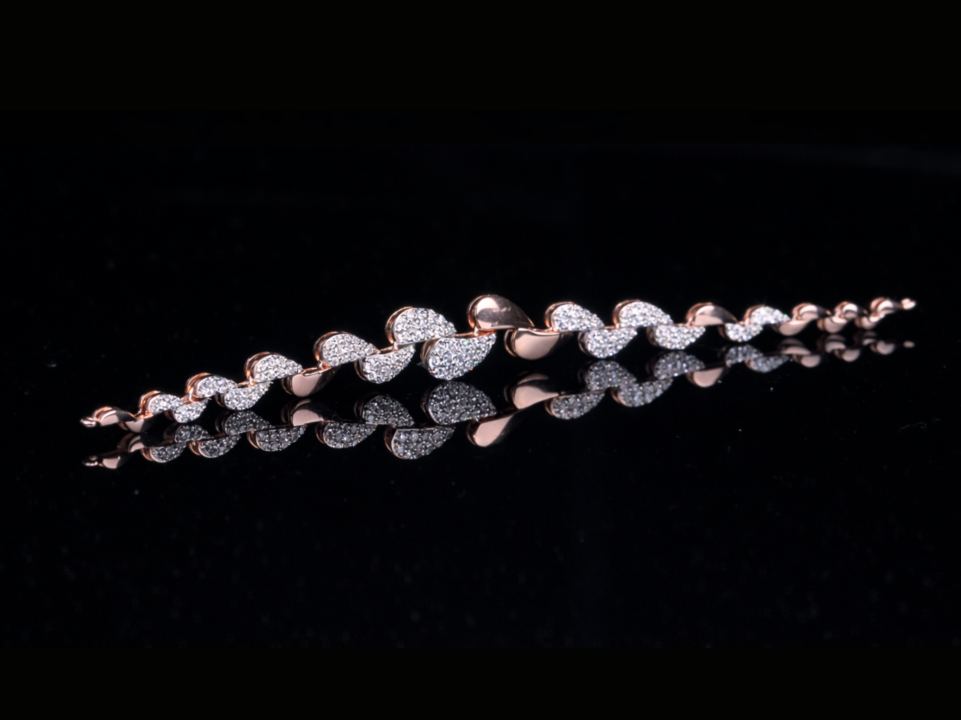 Iced-Out Animal Diamond Bracelet | Luxury Hip Hop Bracelet in Gold & Silver