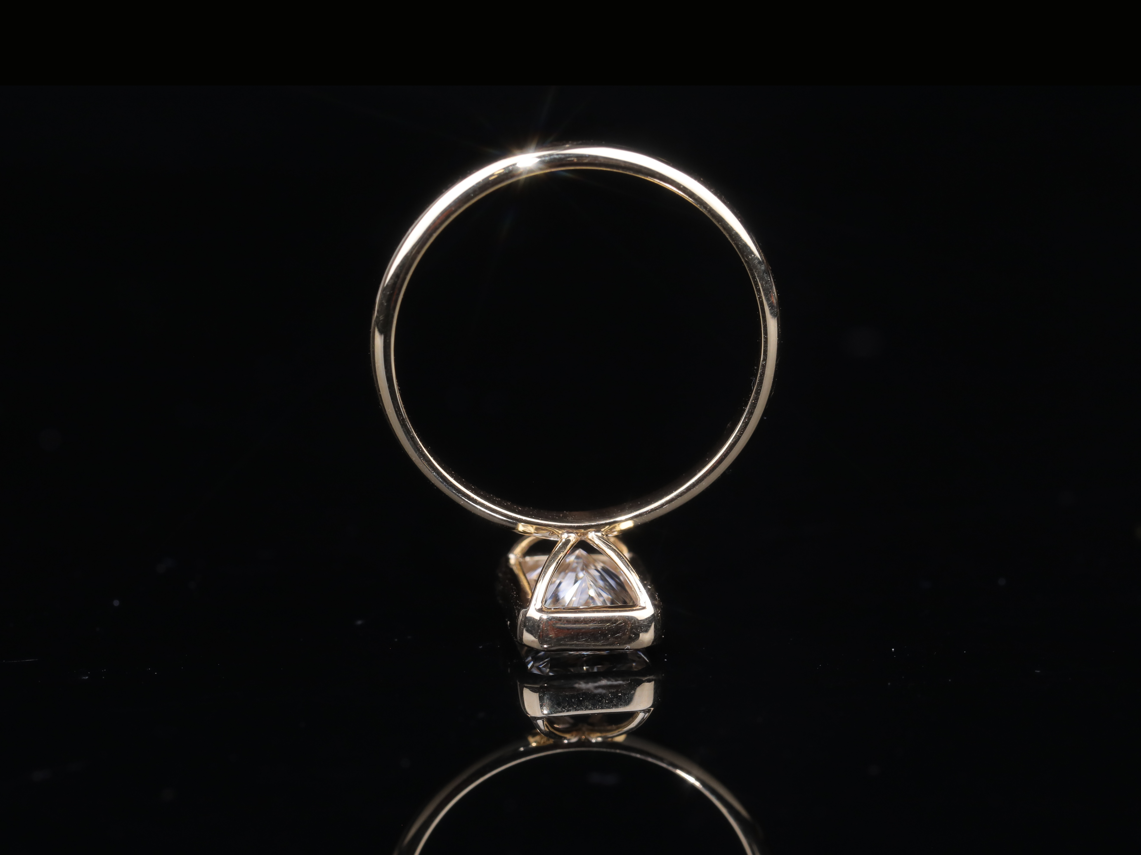 Emerald Cut Solitaire Diamond Ring | 18KT, 14KT, 10KT Gold & Silver Available