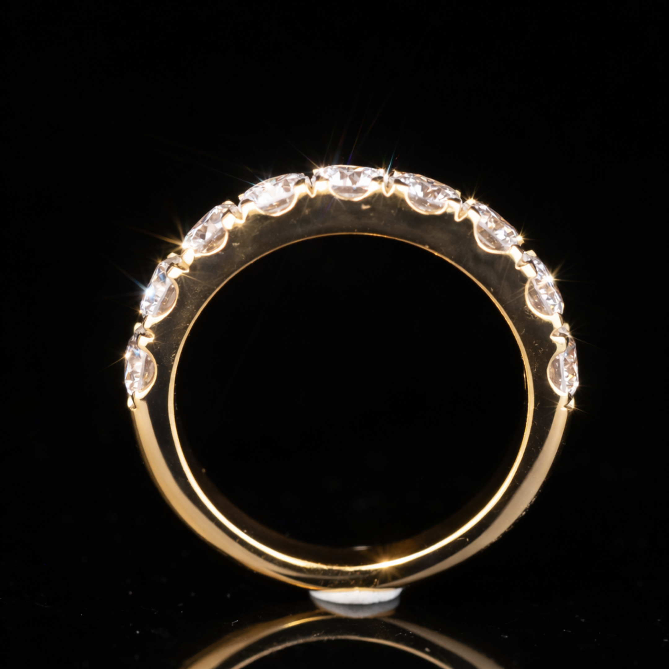 Round Cut Moissanite Eternity Band in 10KT / 14KT / 18KT Gold – Diamond Wedding Ring
