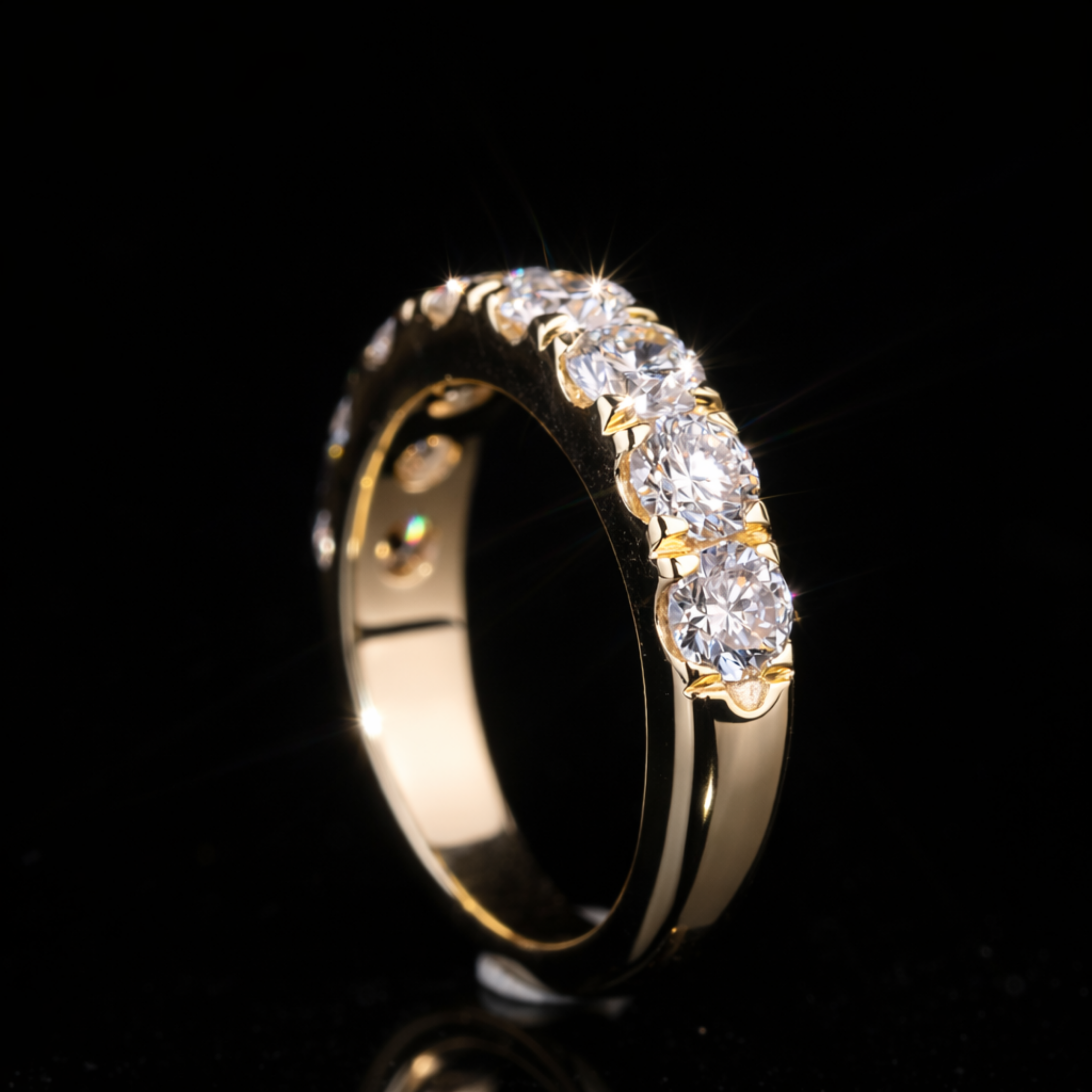 Round Cut Moissanite Eternity Band in 10KT / 14KT / 18KT Gold – Diamond Wedding Ring