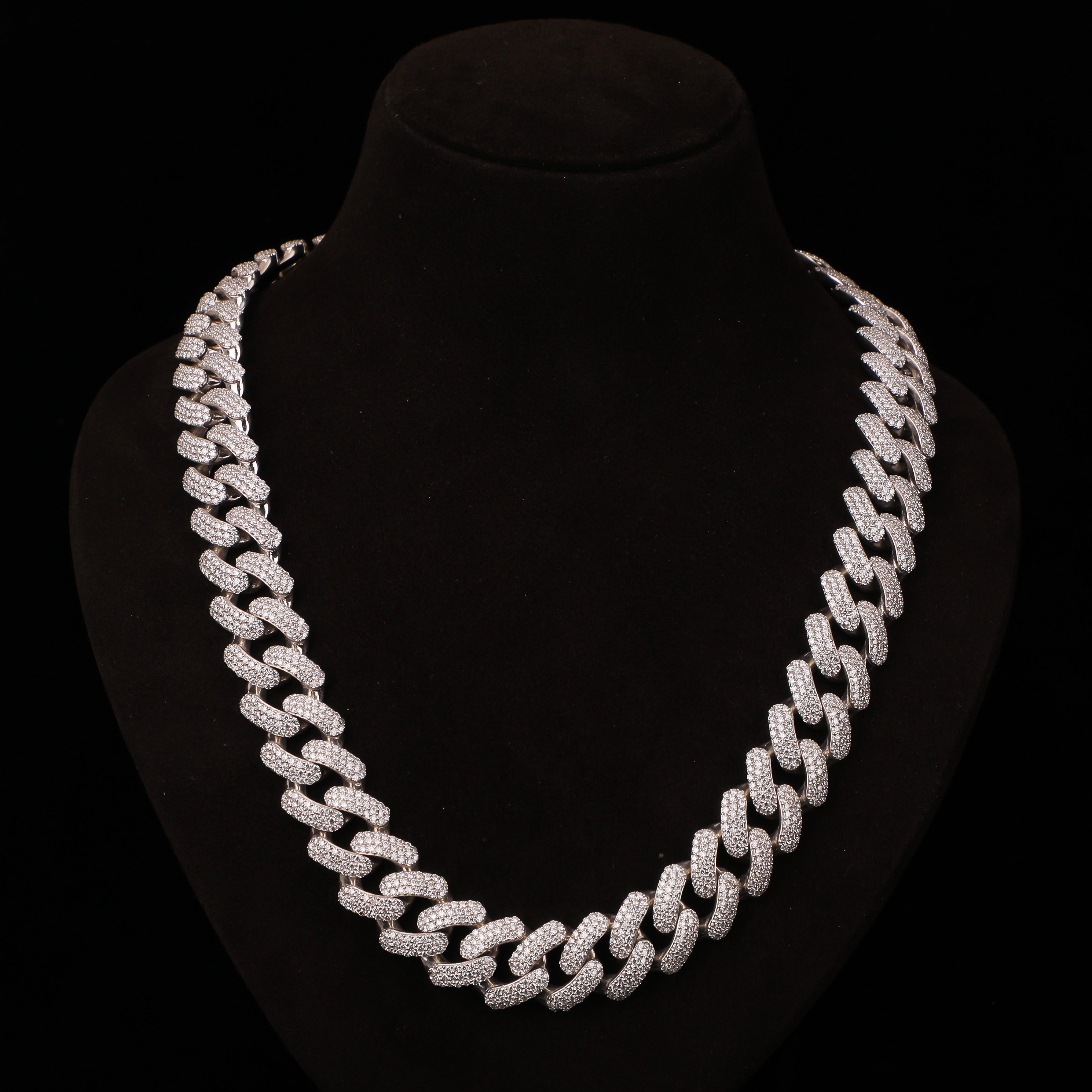 Micro Pavé Iced Cuban Chain – Diamond Hip Hop Necklace with Box Clasp
