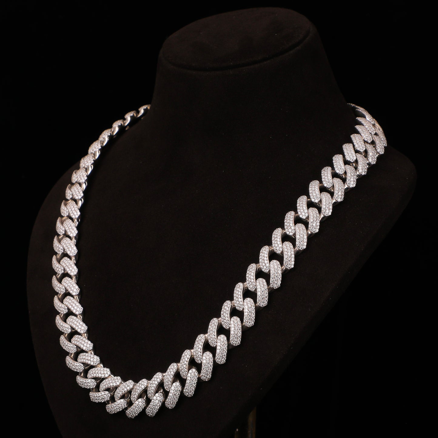 Micro Pavé Iced Cuban Chain – Diamond Hip Hop Necklace with Box Clasp