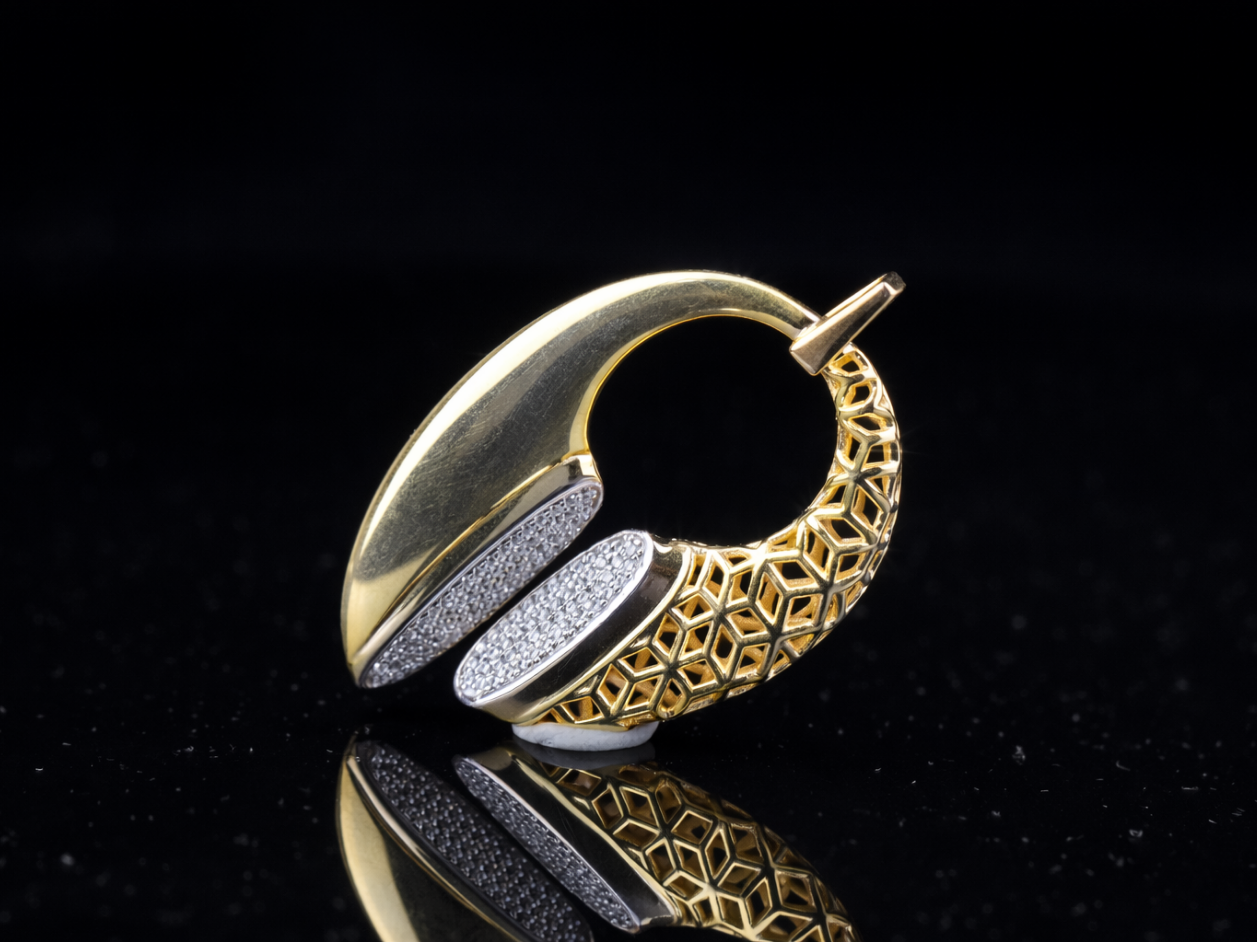 Luxury Diamond Crescent Pendant in Gold & Silver | 18K, 14K, 10K Designer Pendant