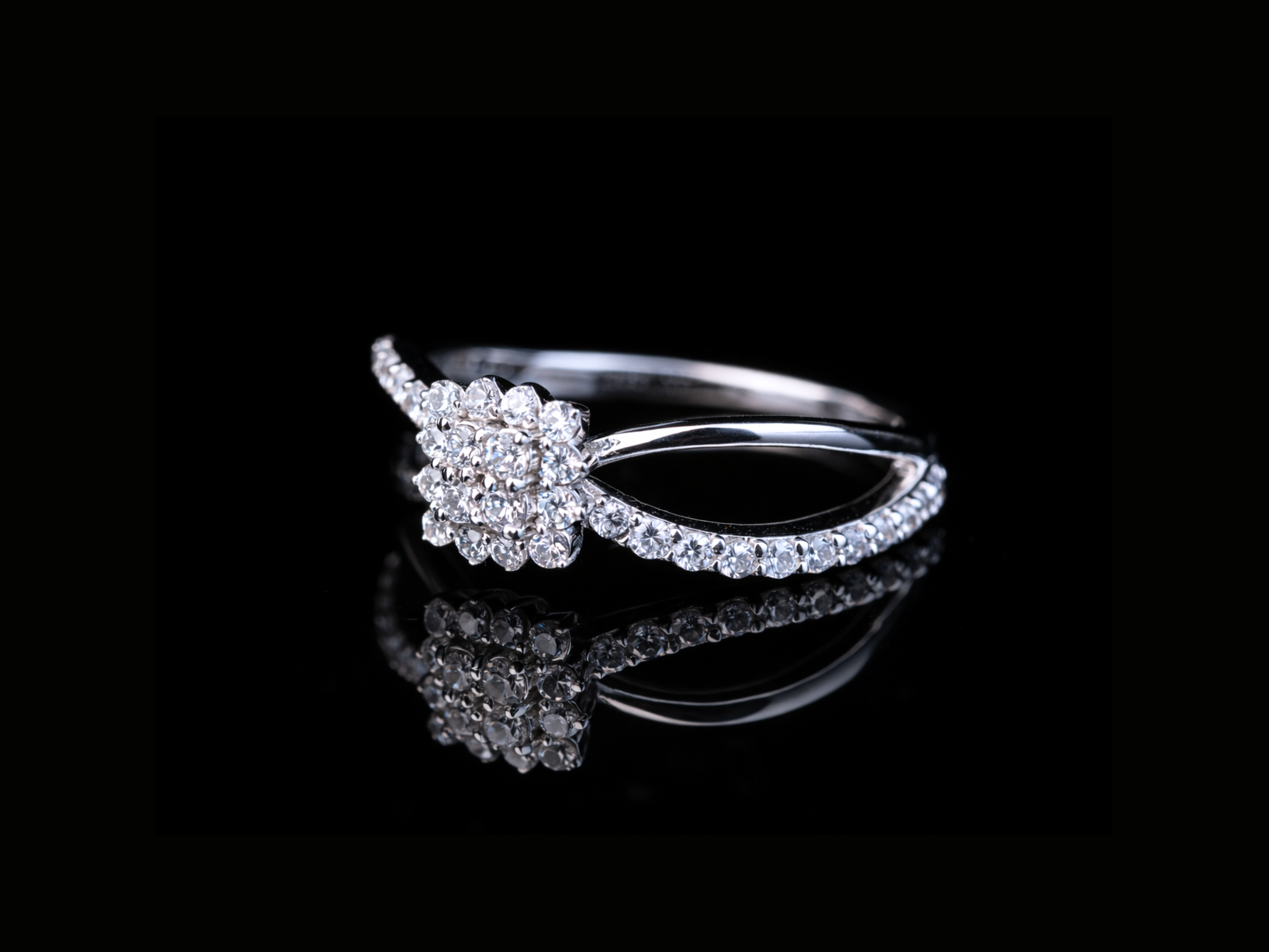 Diamond Flower Halo Engagement Ring | Pavé Split Shank Ring in 18KT, 14KT, 10KT Gold & Silver