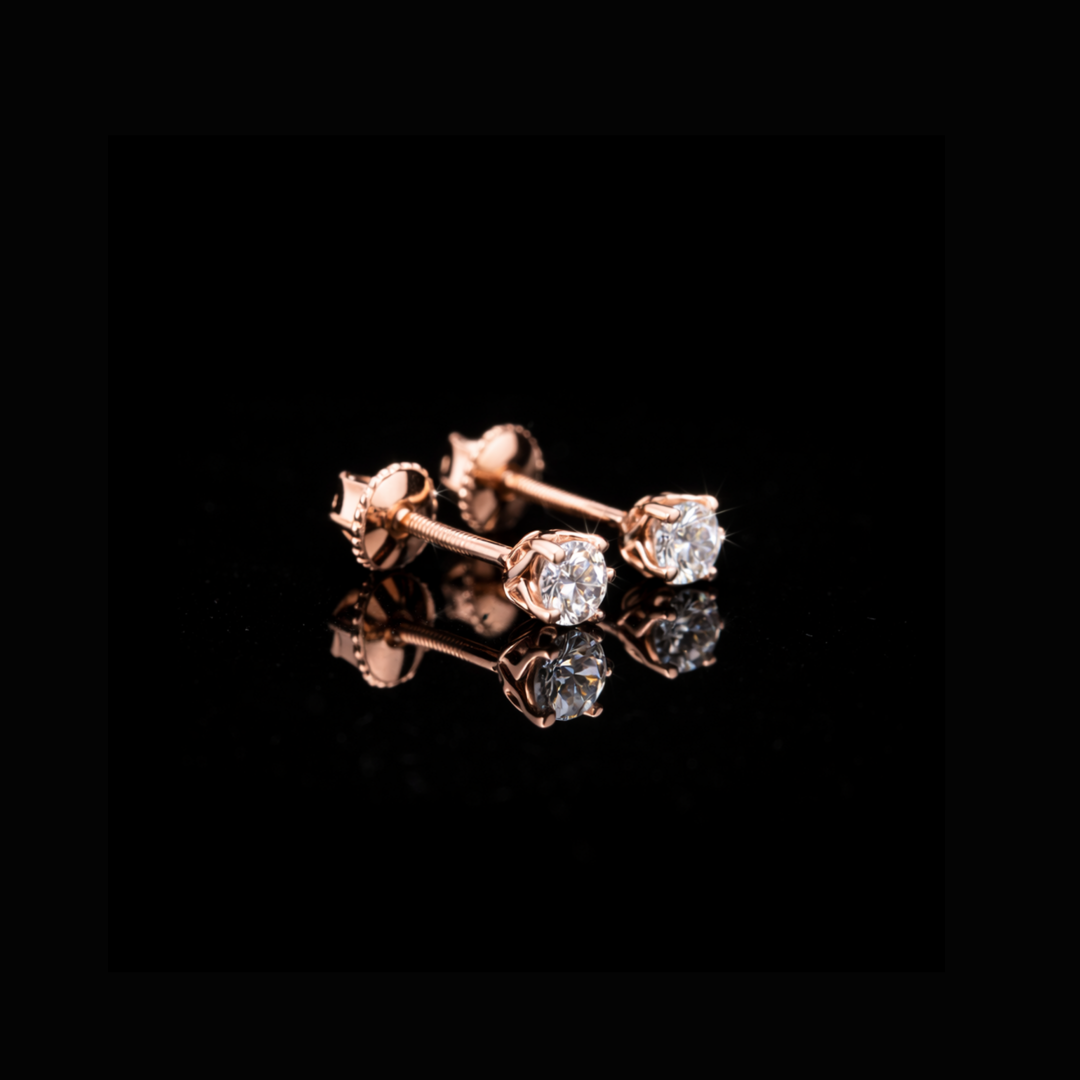 Solid Gold Round Diamond Stud Earrings – 10K 14K 18K Gold