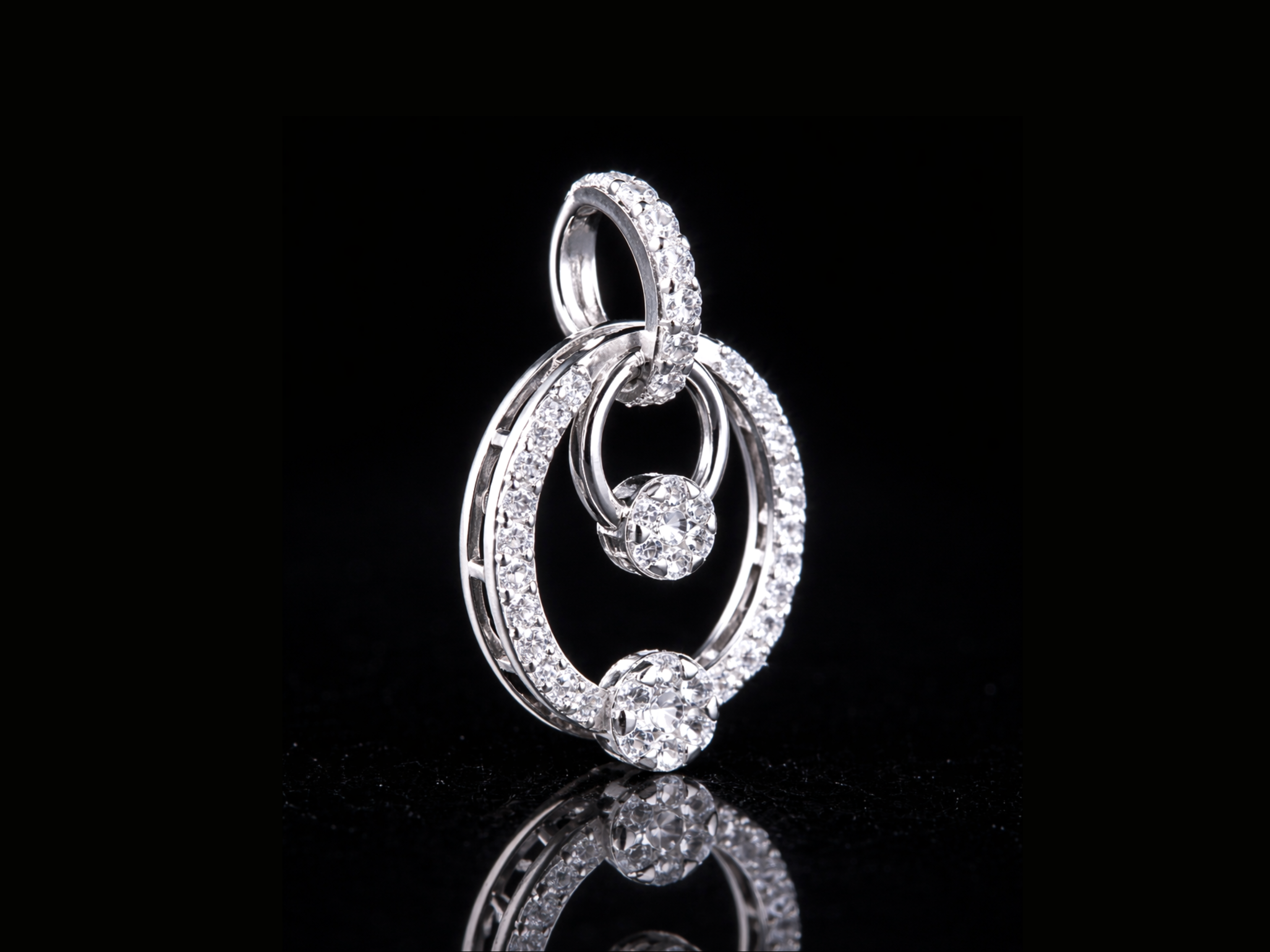 Luxury Diamond Double Circle Pendant Necklace | 18K, 14K, 10K Gold & Silver