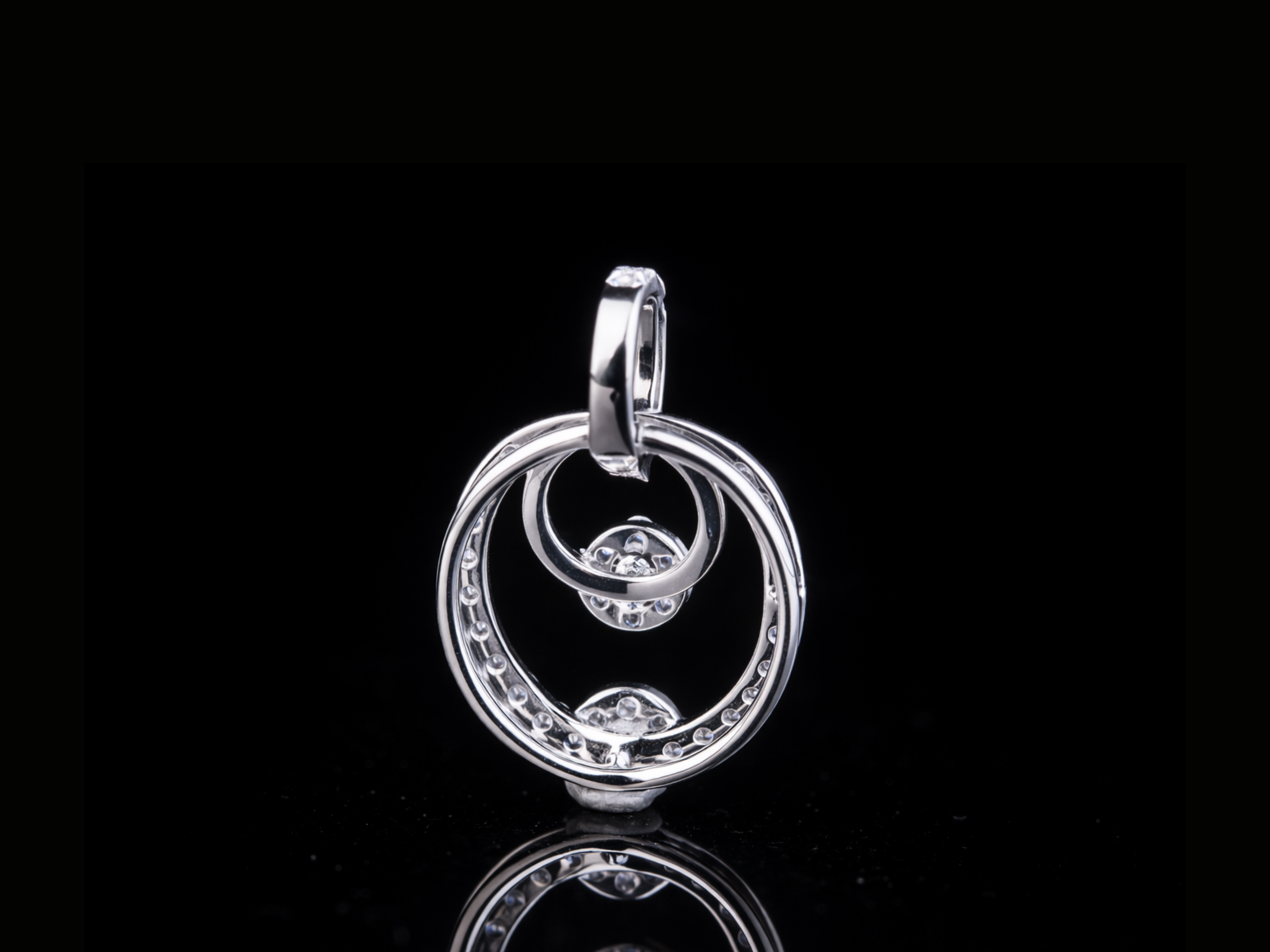 Luxury Diamond Double Circle Pendant Necklace | 18K, 14K, 10K Gold & Silver
