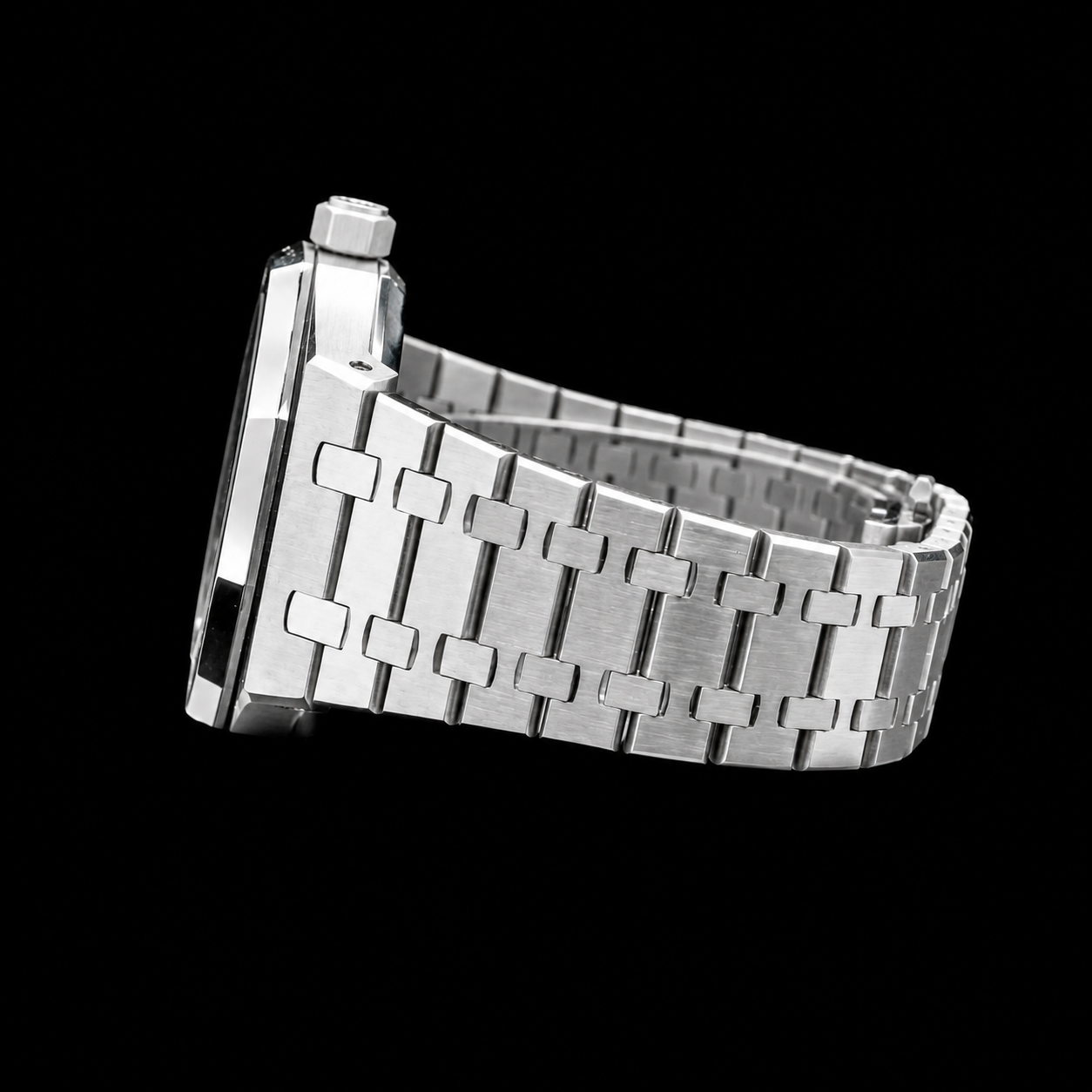 Arctic Steel Timepiece