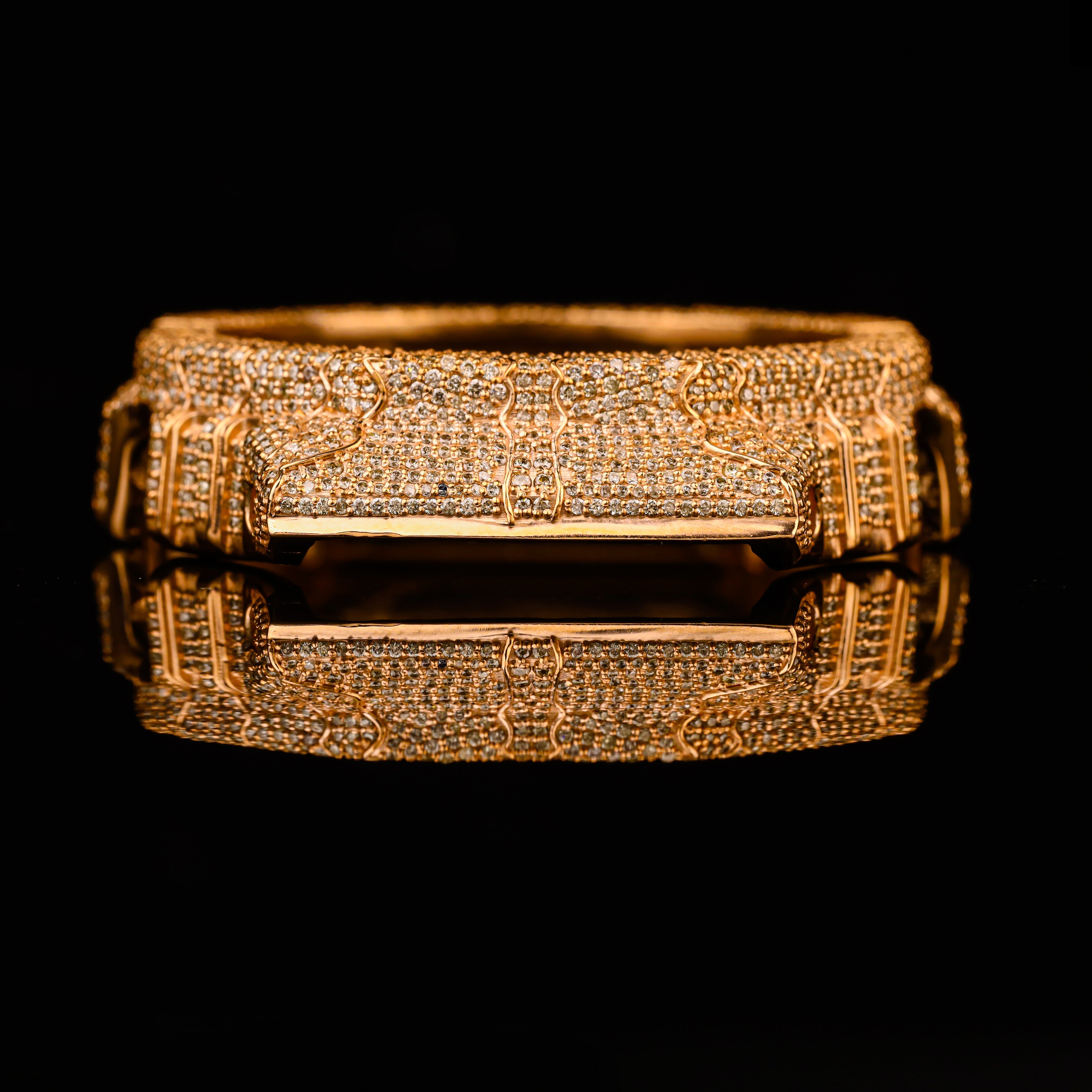 Cracked Flooded Diamond GA2100 Gold Bezel