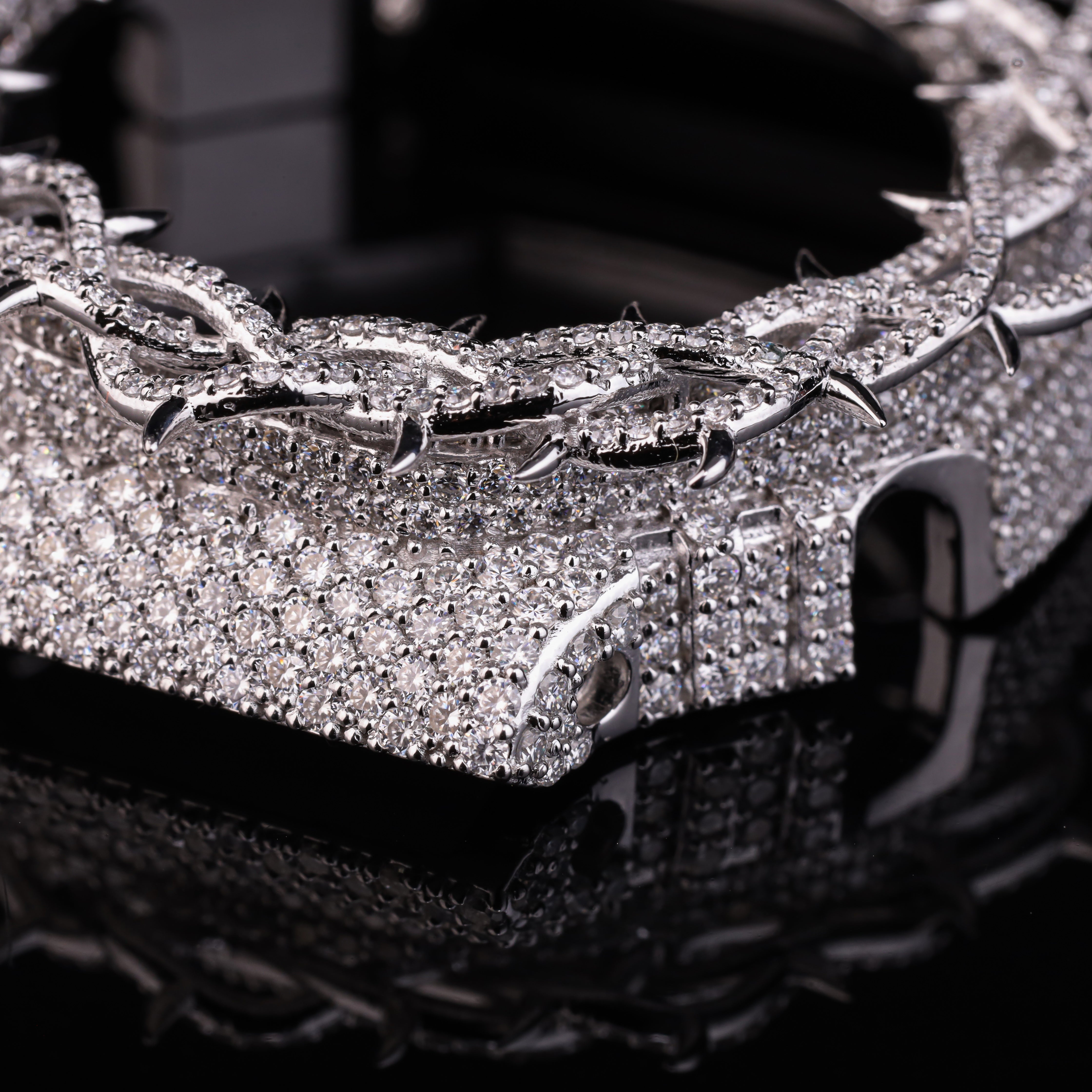 Thorn Crown Moissanite G-Shock Bezel