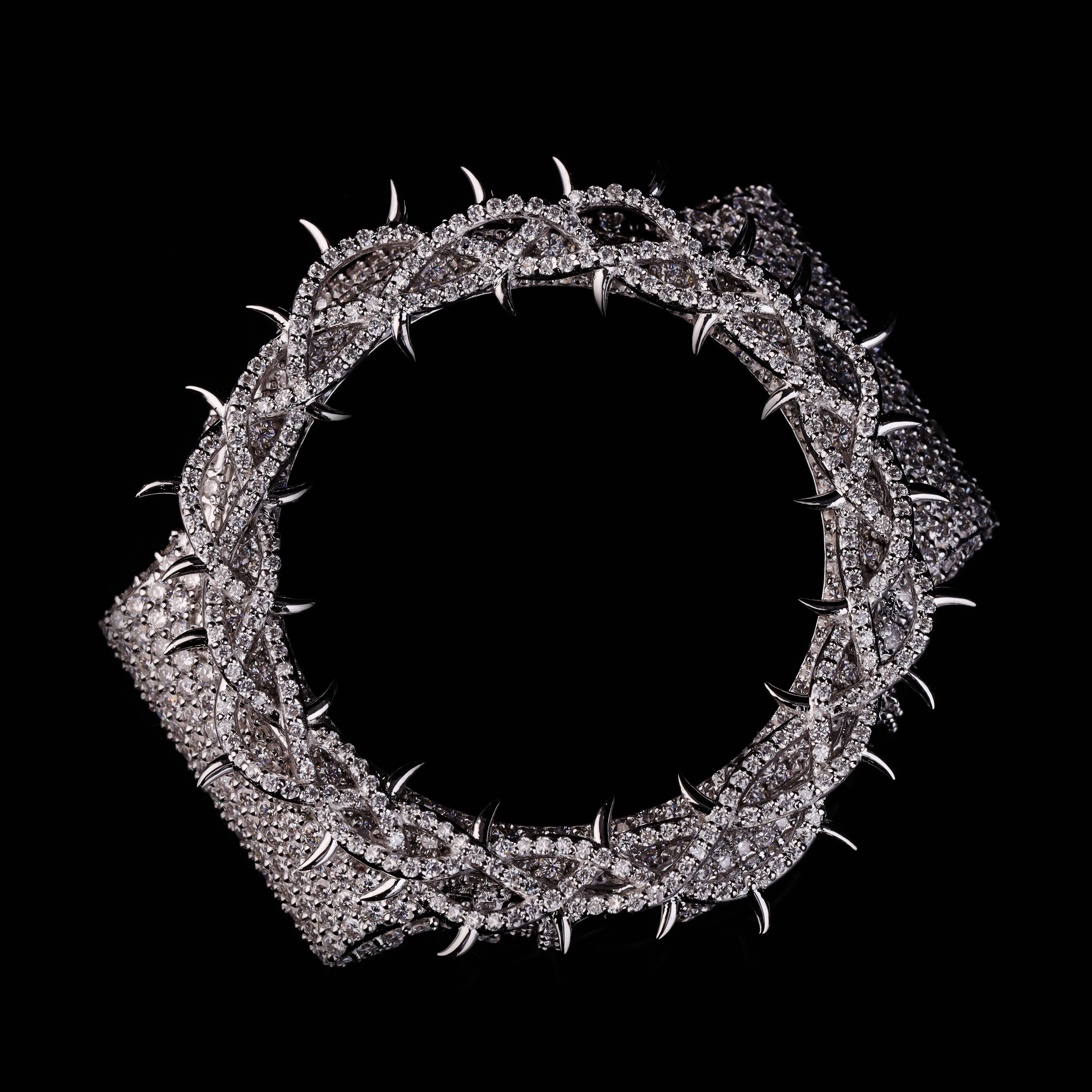 Thorn Crown Moissanite G-Shock Bezel