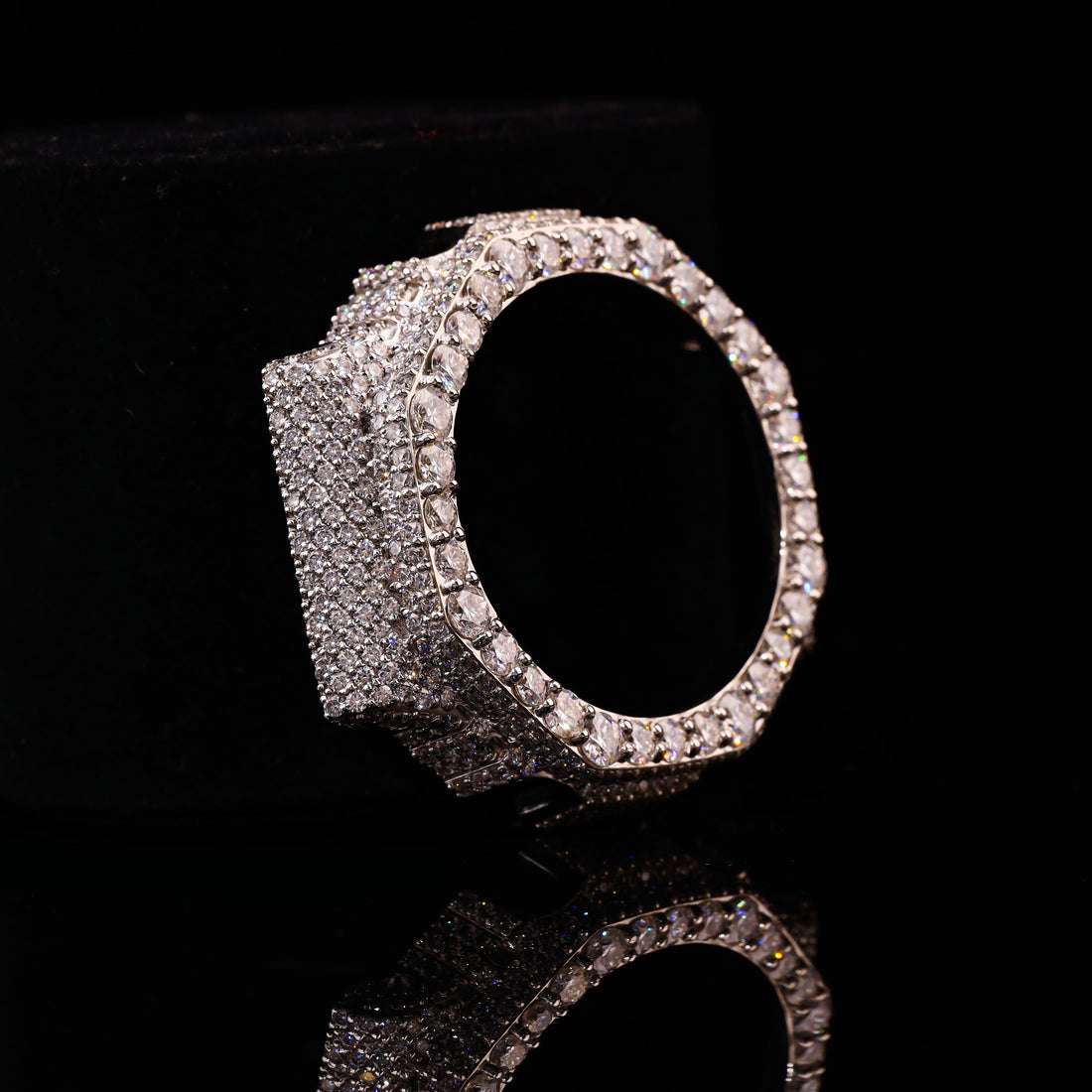 Bust Down Round Cut Diamond GA2100 Bezel