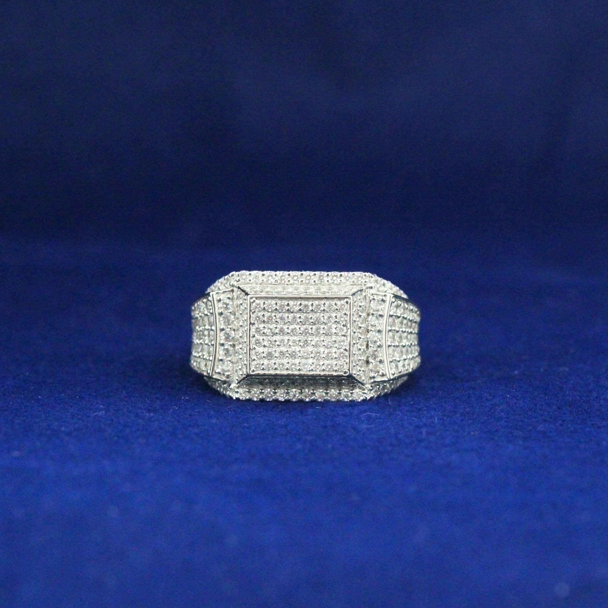 Front view of Zirconia Square Ring in 925 silver with brilliant square-cut zirconia stones, elegant fine jewelry.

