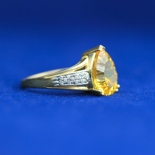 Right side view of Citrine Engagement Ring – Fine jewelry

