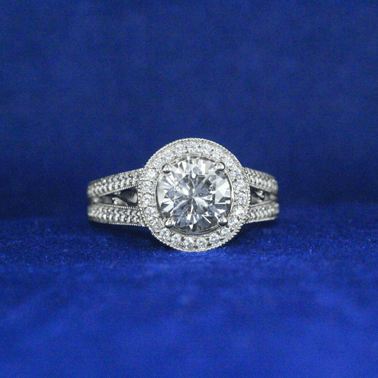 Front view of Dazzling Solitaire Ring with Moissanite diamond – Fine jewelry

