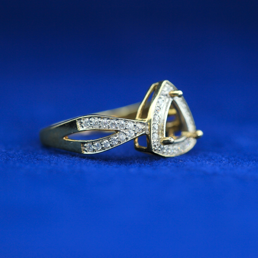 Right side view of Diamond Semi Mount Ring – Fine jewelry

