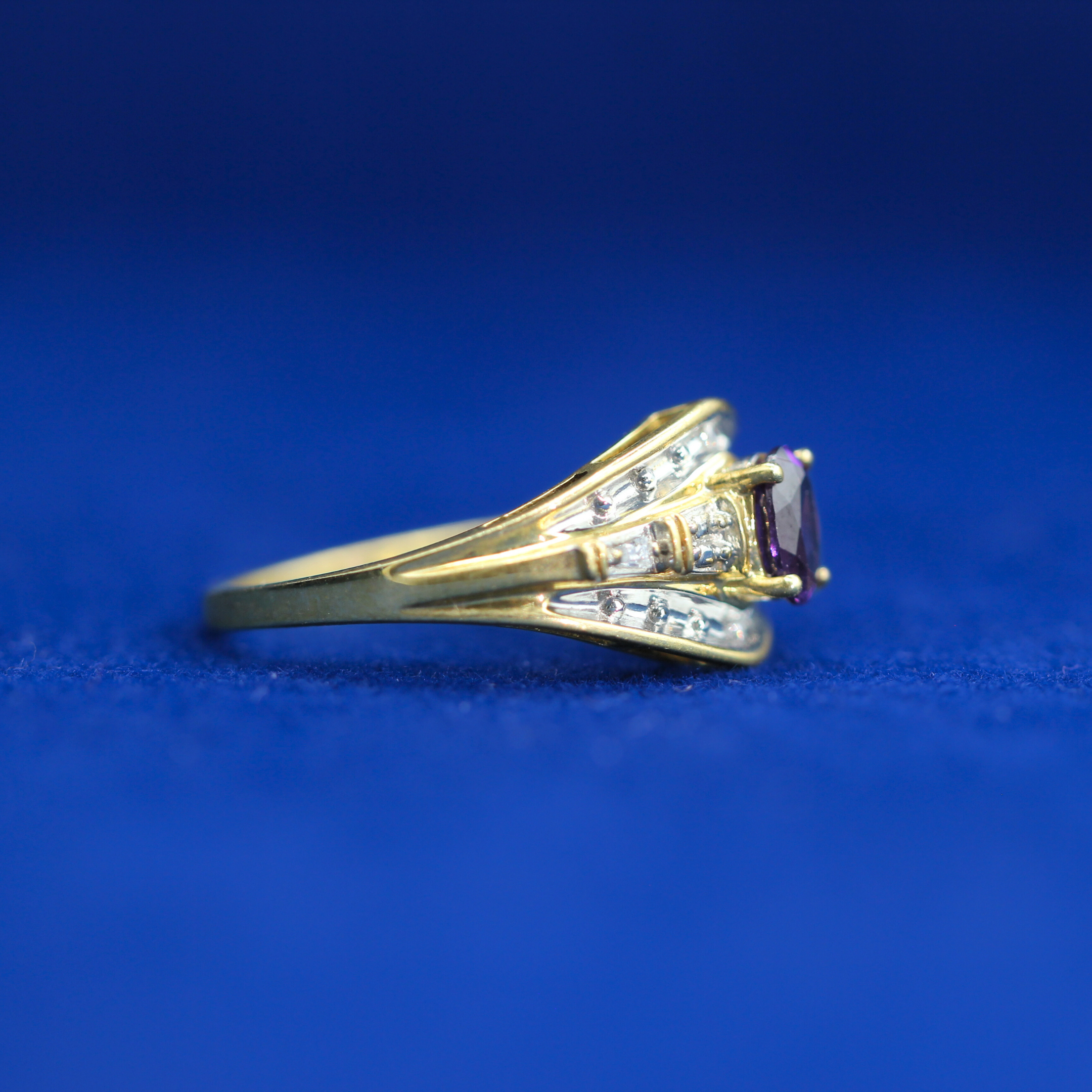 Right side view of Gold Pink Sapphire Baguette Diamond Ring – Fine jewelry

