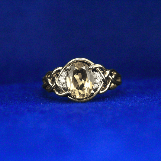 Front view of Oval Citrine Celtic Knot Ring – Fine jewelry


