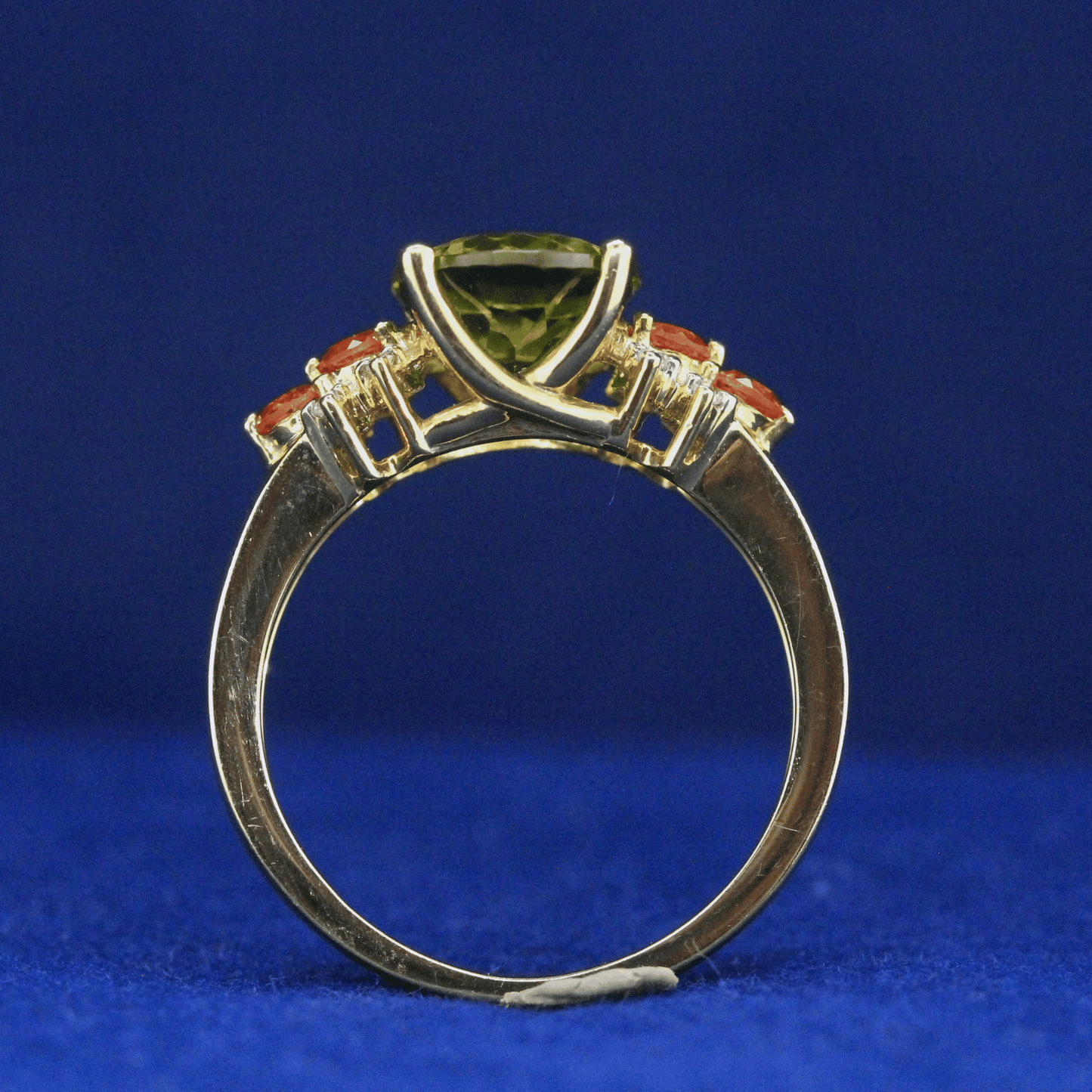 Front top view of Peridot Cocktail Ring with vibrant green gemstone – Fine jewelry

