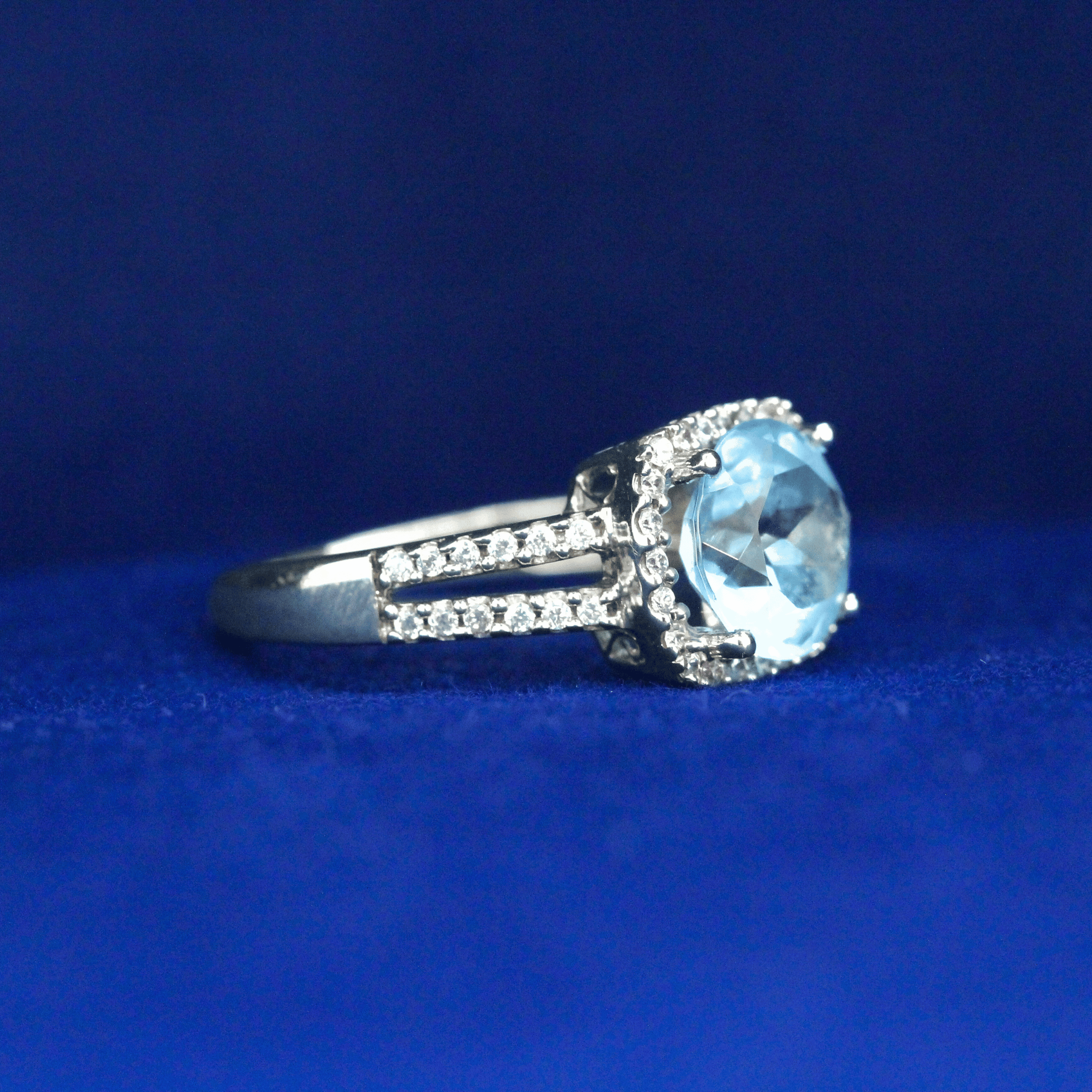 Right side view of Princess Cut Swiss Blue Topaz Ring – Fine jewelry

