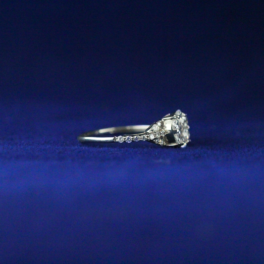 Right side view of Round Cluster Diamond Ring with Moissanite diamonds – Fine jewelry

