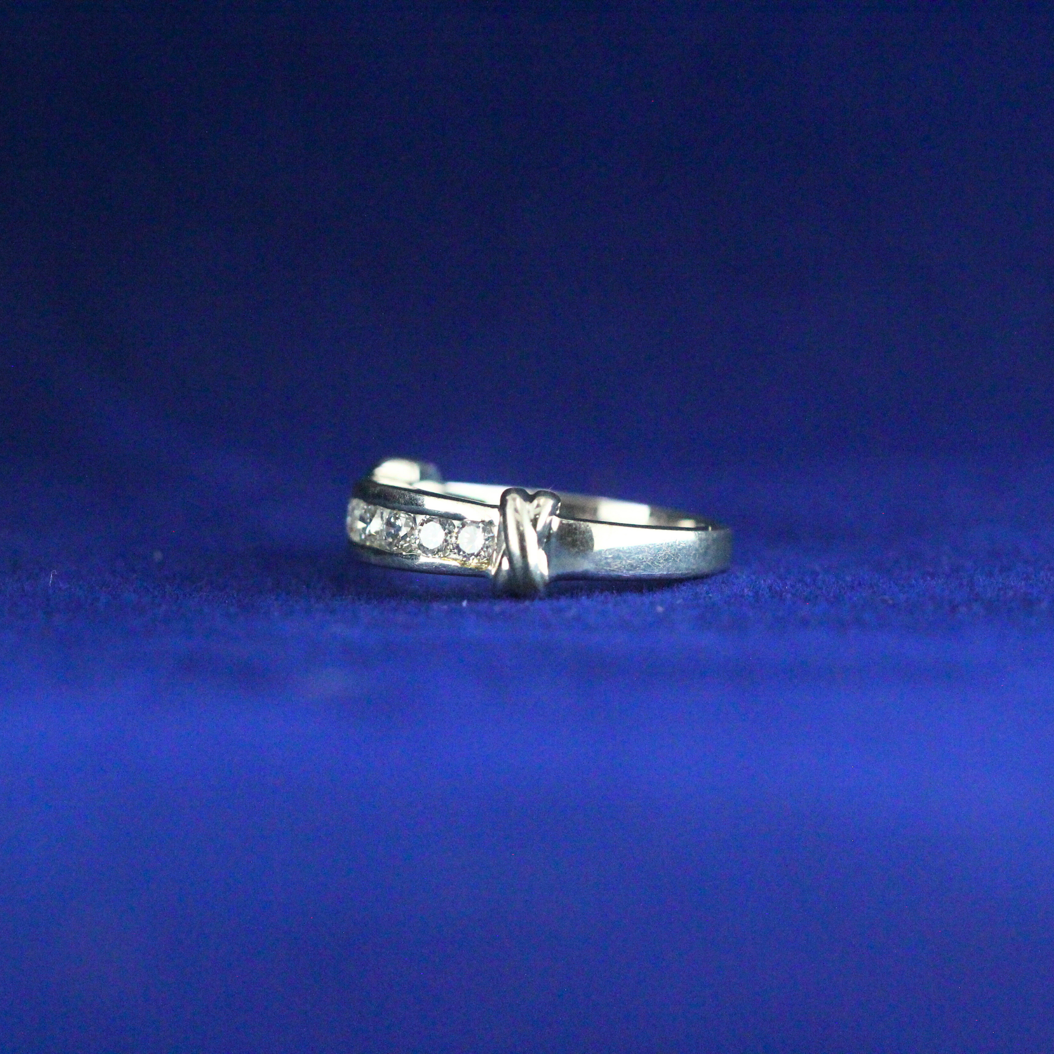 Left side view of Vintage Diamond Wedding Band with Moissanite diamonds – Fine jewelry


