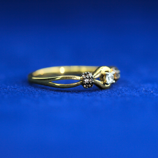 Right side view of Women's Vintage Ring – Fine jewelry

